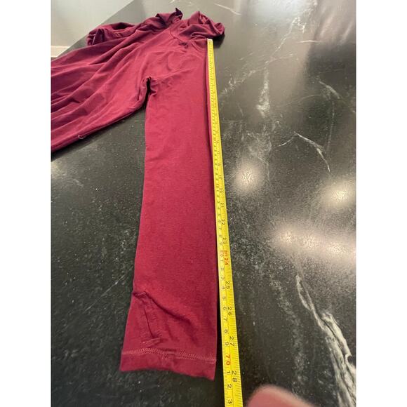 Eddie Bauer  maroon Active Funnel neck (athleisure) top LG - Picture 6 of 9